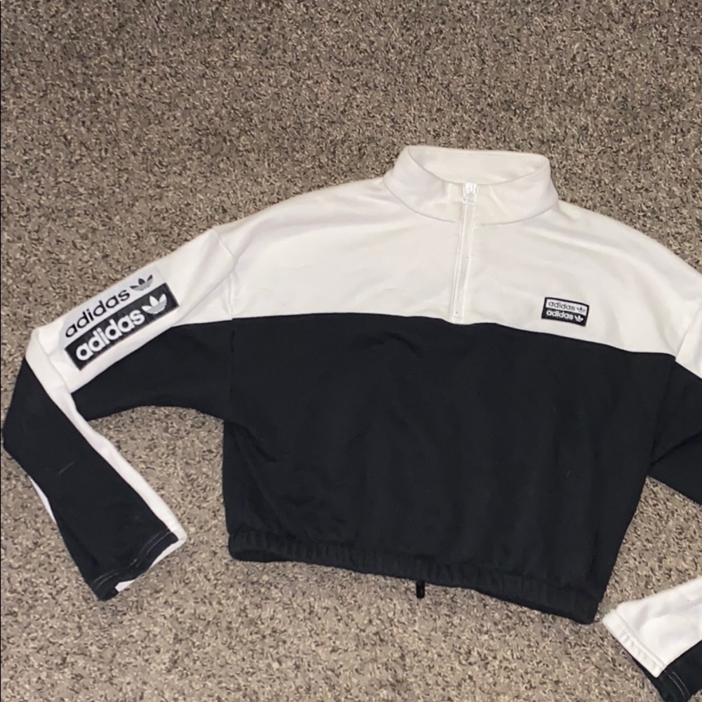 Adidas ORIGINAL Cropped crew sweatshirt